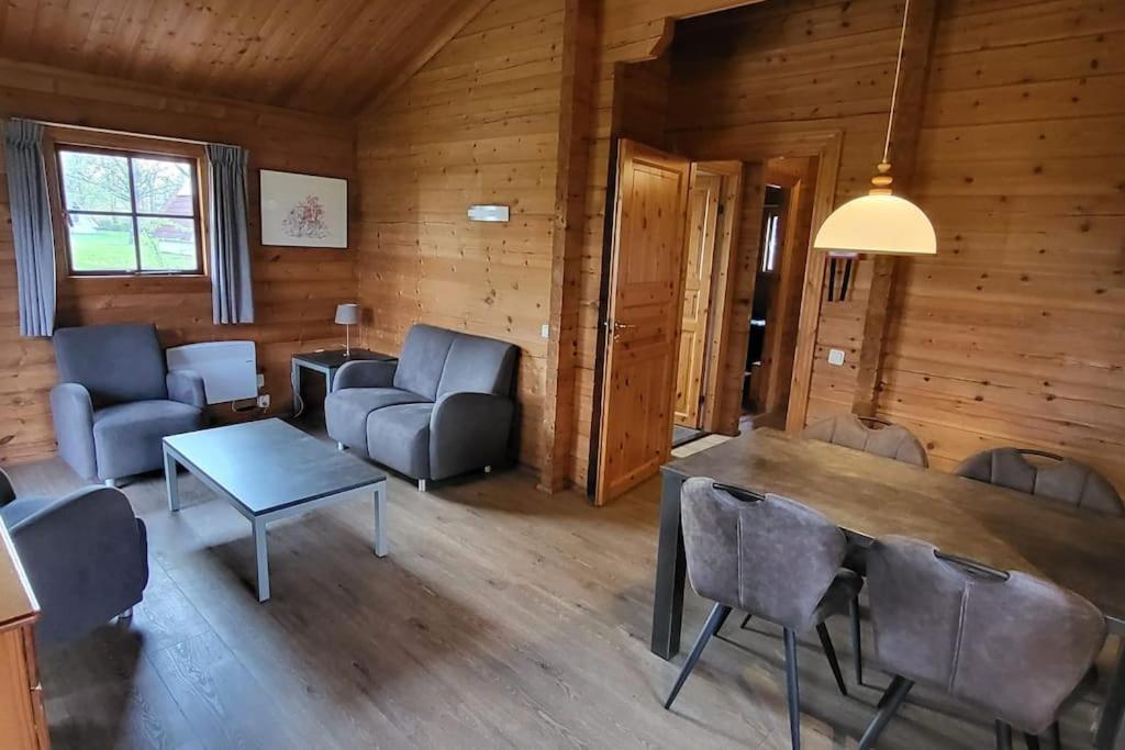 Sauna Bungalow Uppsala Gramsbergen ภายนอก รูปภาพ